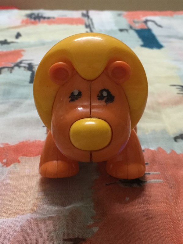 Mô hình đồ chơi sư tử