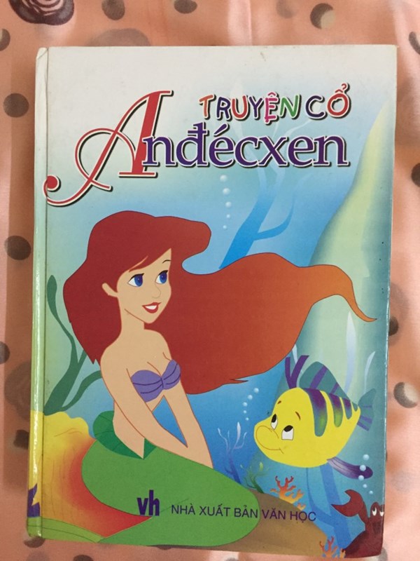 Truyện cổ Andecxen NXB Văn học
